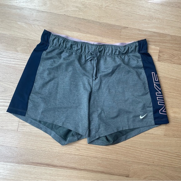 Nike Pants - Nike Dri-Fit Attack Shorts Size Medium
